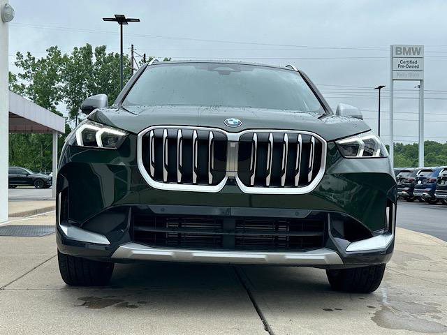 Certified 2024 BMW X1 xDrive28i w/ Premium Package image 2
