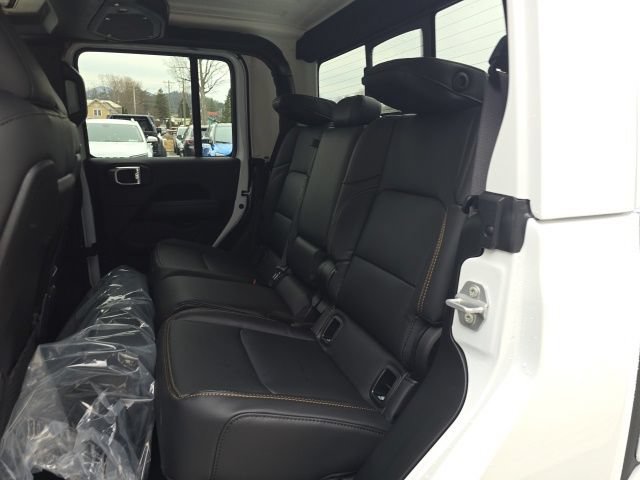 New 2026 Jeep Gladiator Sport AWD/4WD image 25
