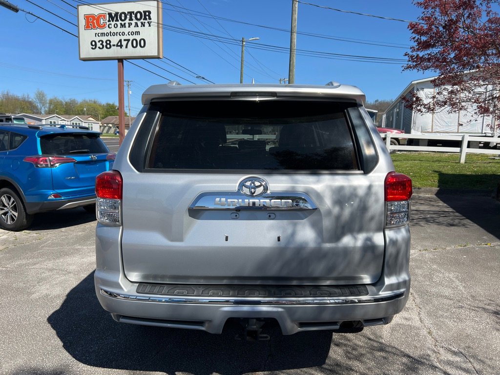 Used 2013 Toyota 4Runner Limited image 3