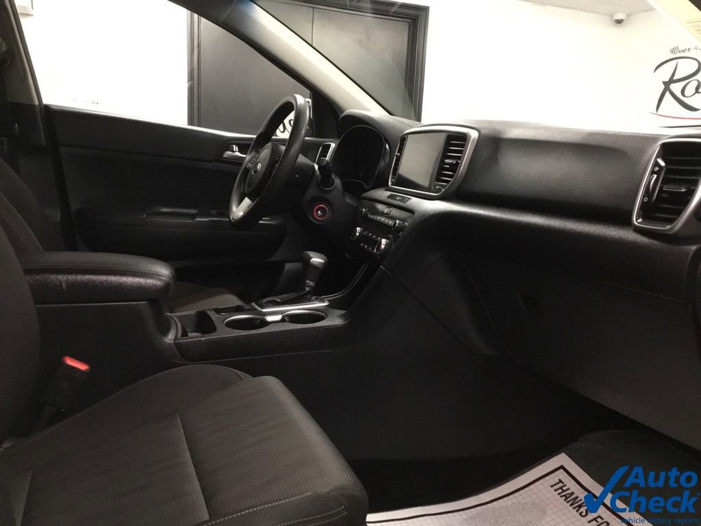 Used 2021 Kia Sportage LX AWD/4WD image 36