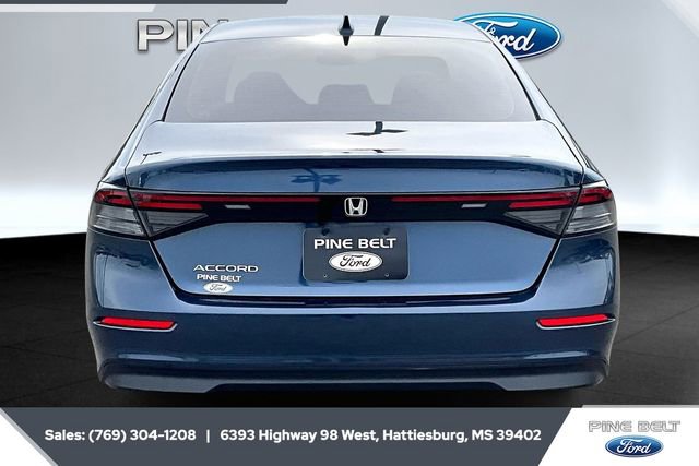 Used 2023 Honda Accord EX image 4