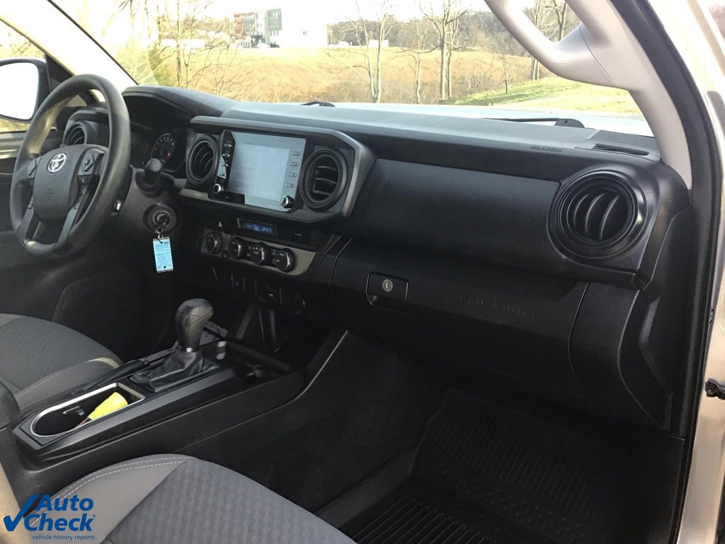 Used 2022 Toyota Tacoma SR image 23