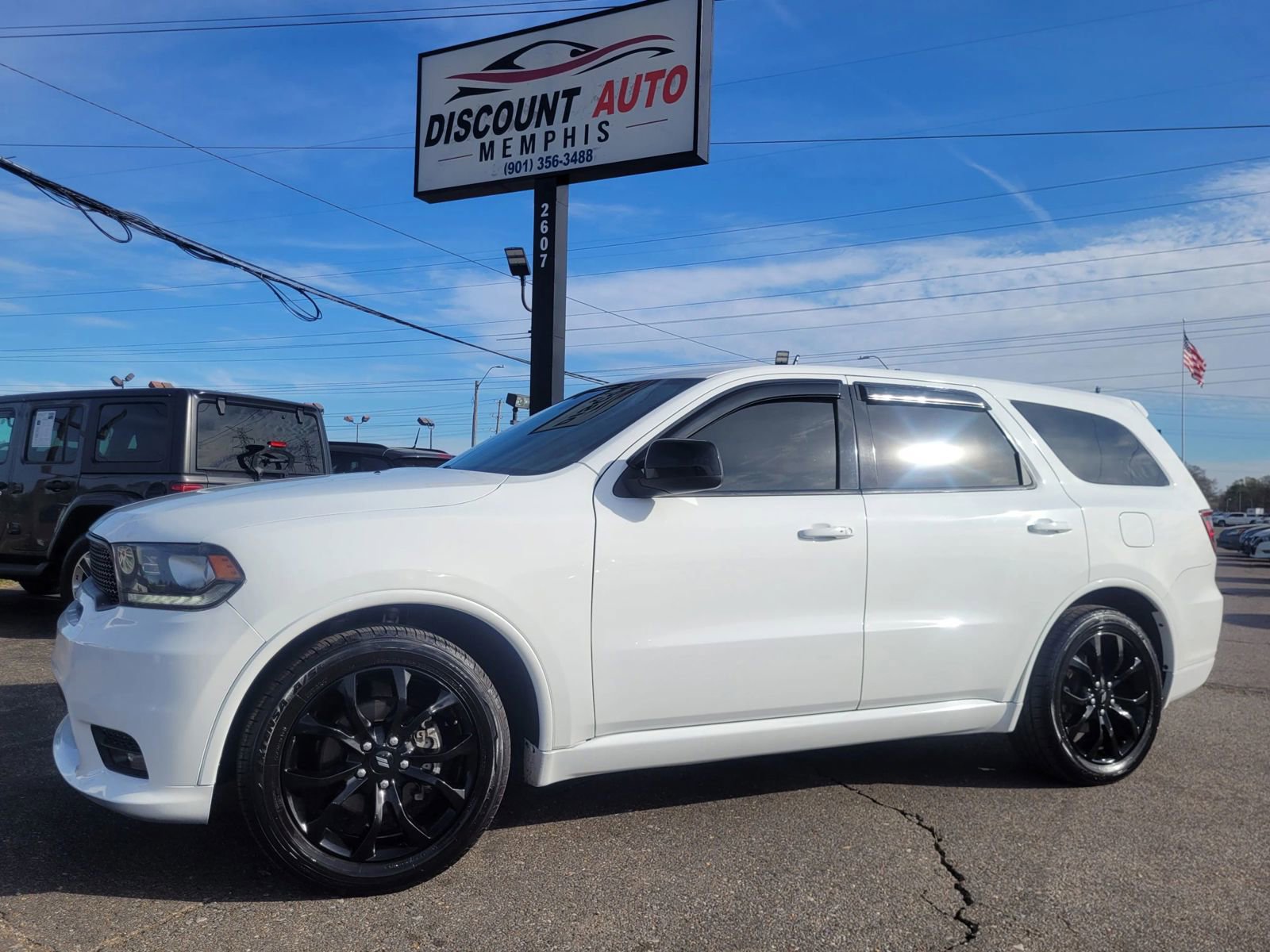 Used 2020 Dodge Durango SXT RWD image 1
