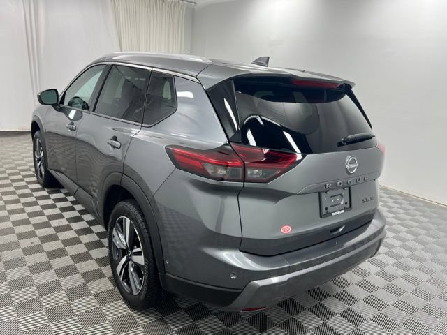 Used 2026 Nissan Rogue SL AWD/4WD image 6