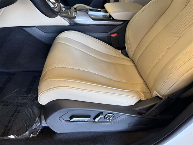 Used 2022 Acura MDX SH-AWD w/ Technology Package image 3