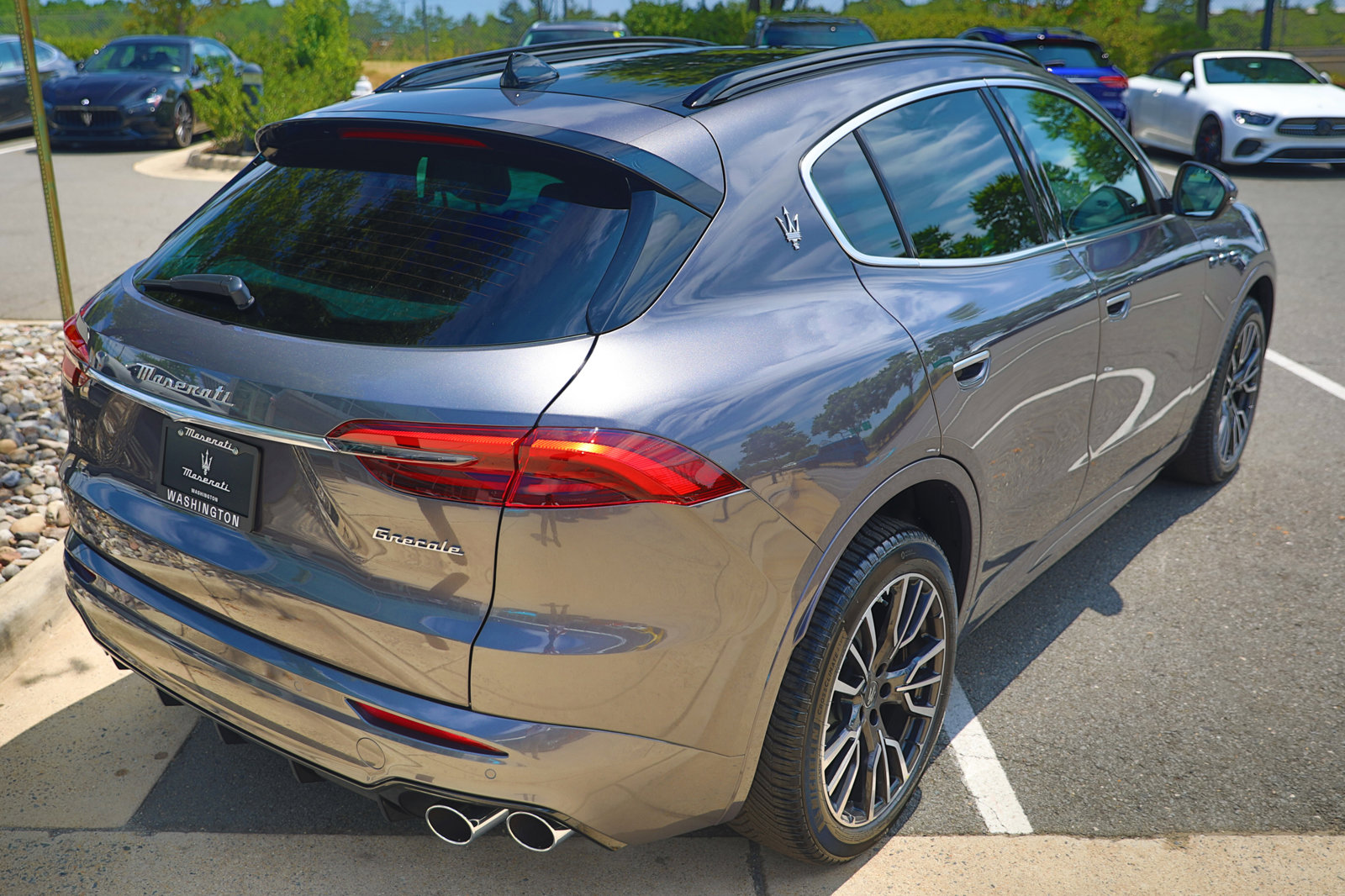 New 2024 Maserati Grecale GT image 5