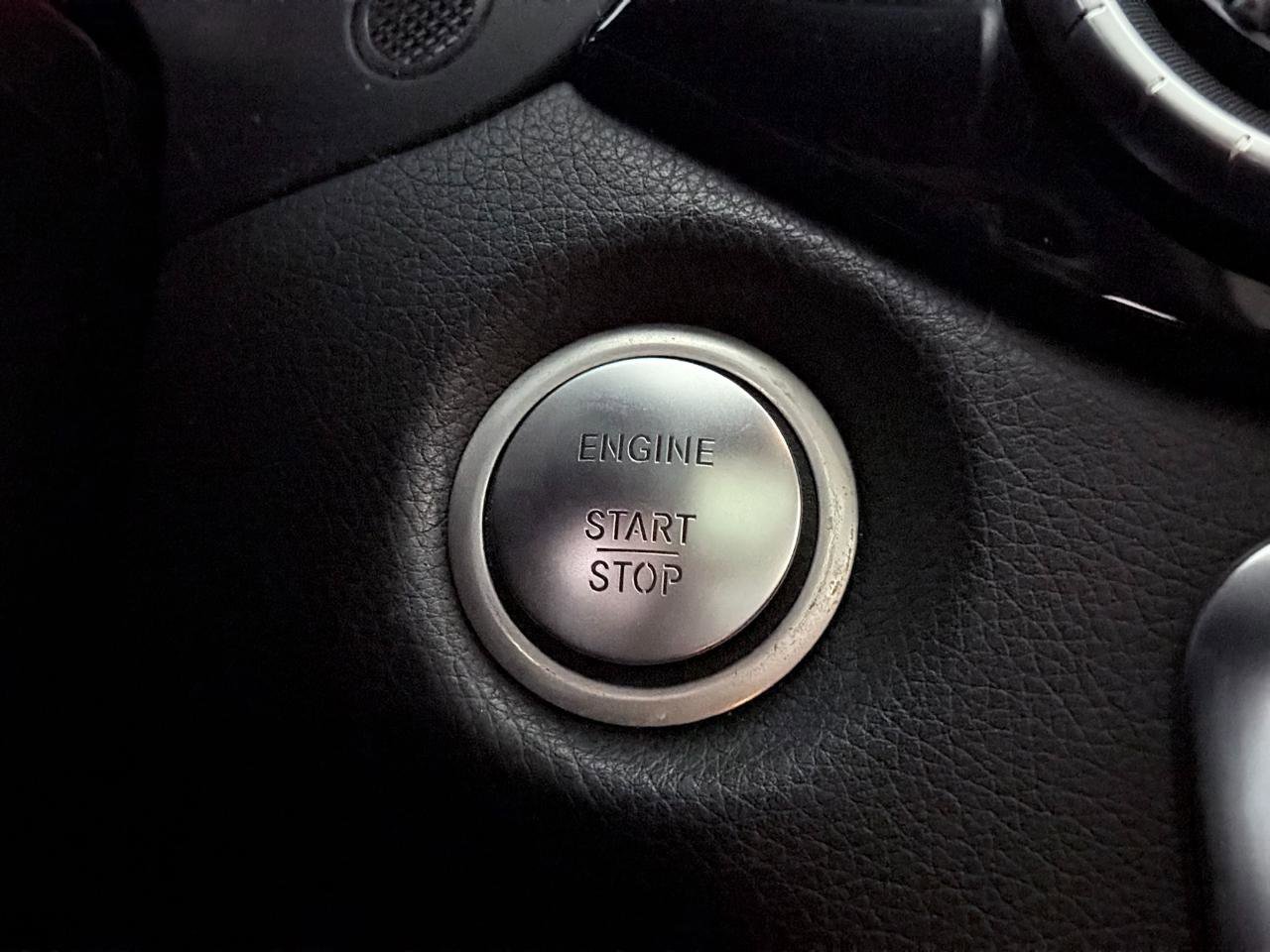 Used 2015 Mercedes-Benz CLA 250 4MATIC image 37