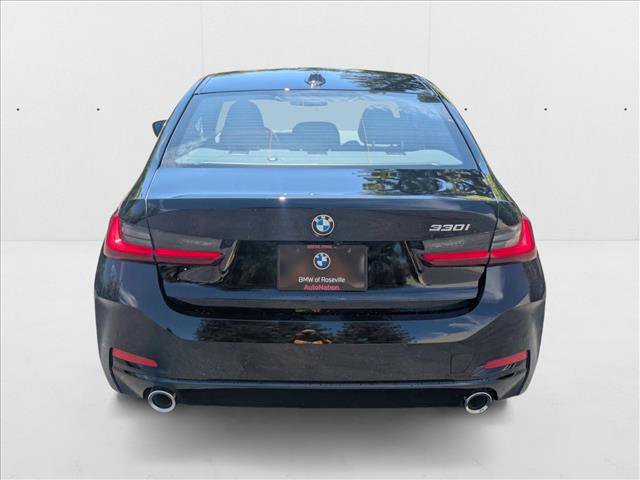 Used 2025 BMW 330i Sedan image 7