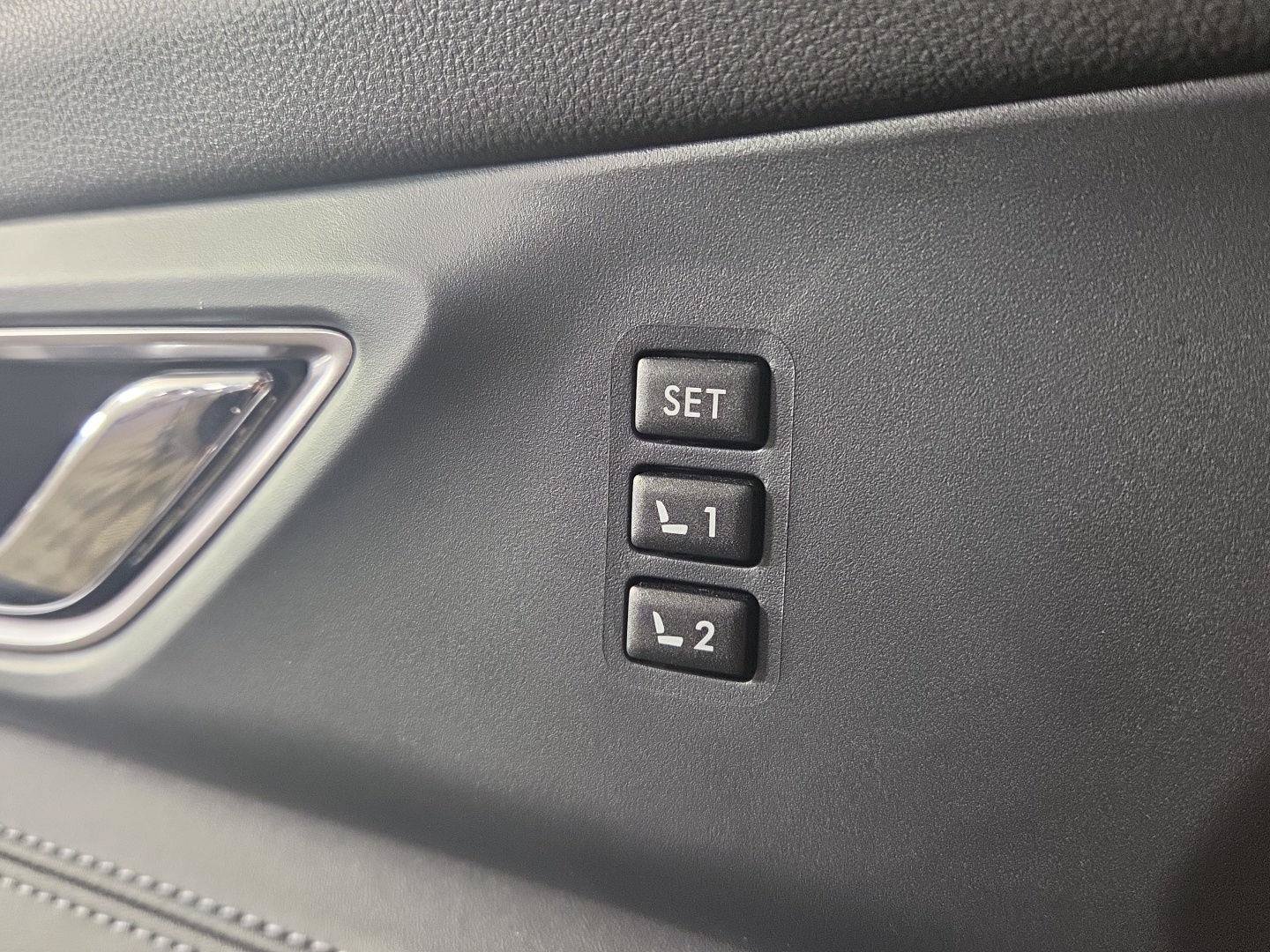 Used 2026 Subaru Ascent Limited AWD/4WD image 26