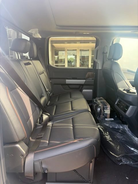New 2026 Ford F350 Lariat w/ Black Appearance Package AWD/4WD image 19