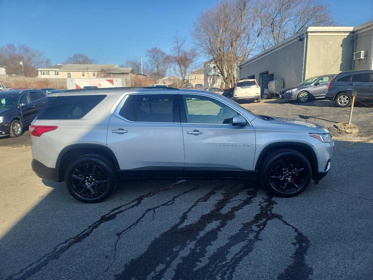 Used 2019 Chevrolet Traverse LT image 8