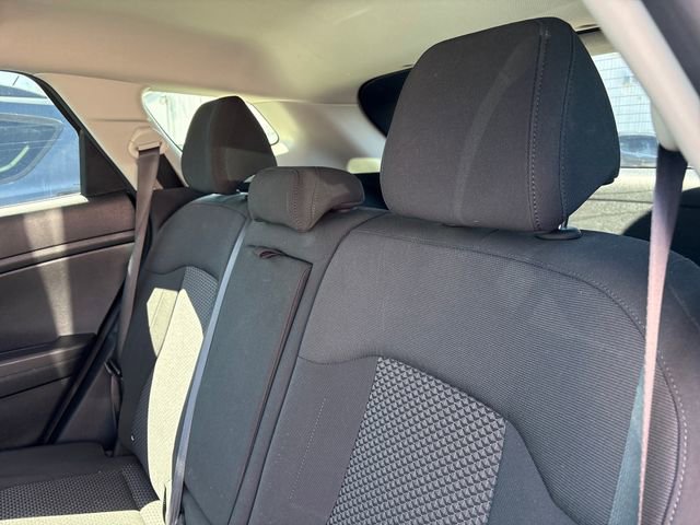 Used 2023 Kia Sportage LX image 11