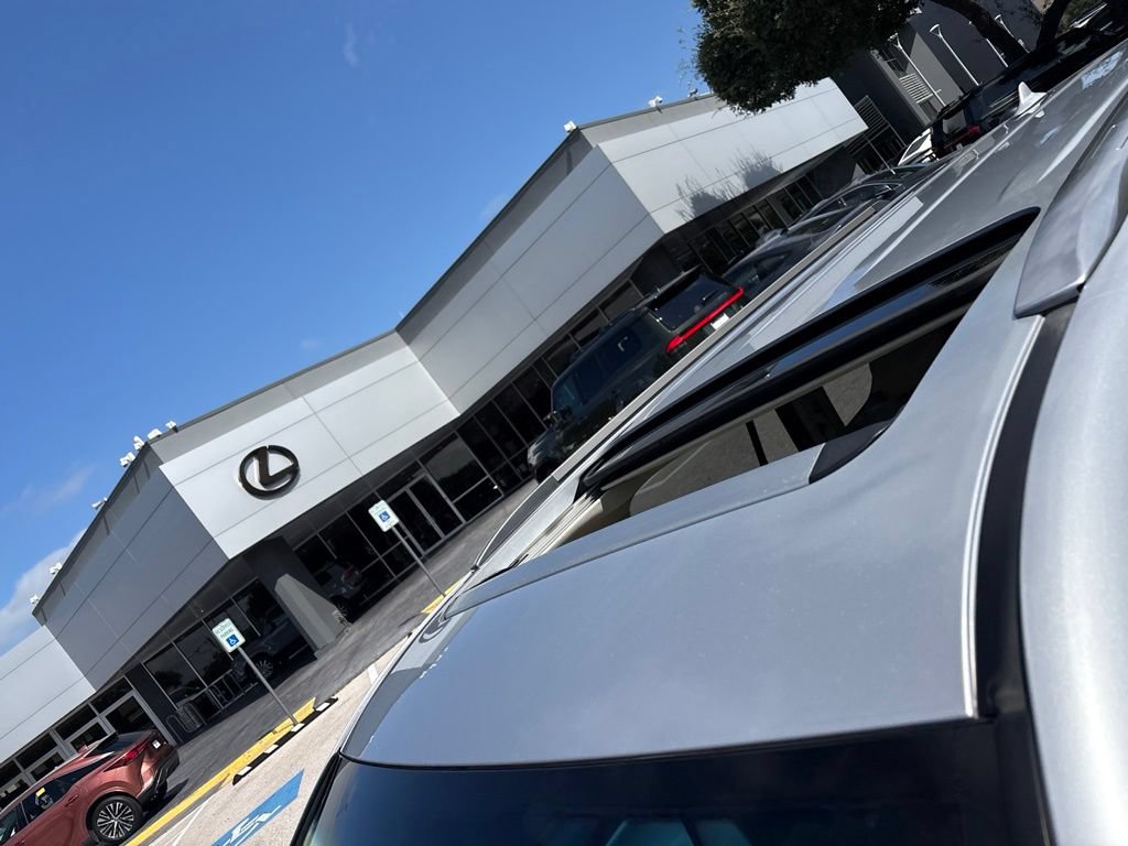 Used 2015 Lexus GX 460 Luxury AWD/4WD image 10