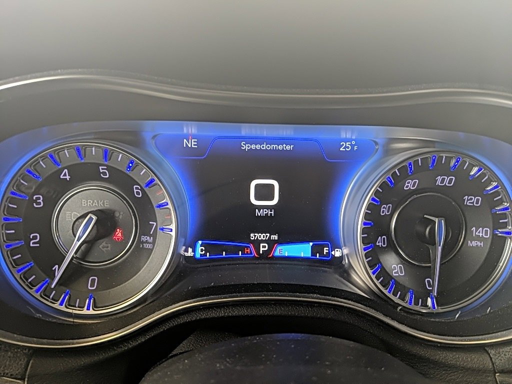 Used 2019 Chrysler 300 Touring w/ Sport Appearance Package image 23