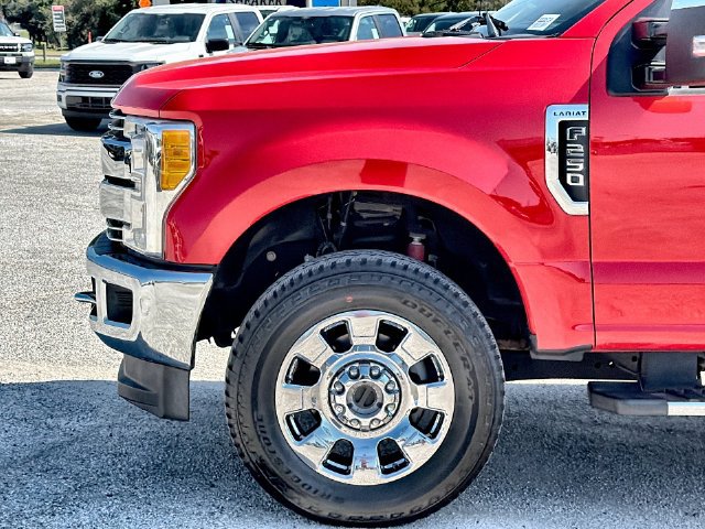 Used 2017 Ford F250 Lariat w/ Lariat Ultimate Package AWD/4WD image 10