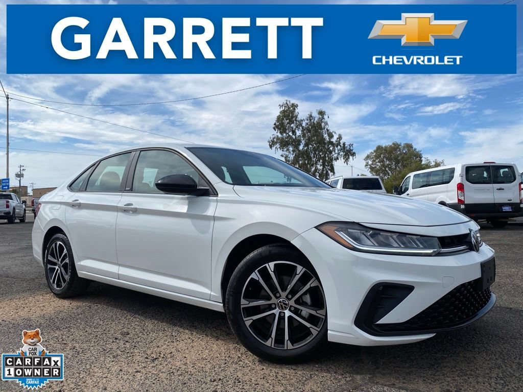 Used 2025 Volkswagen Jetta Sport