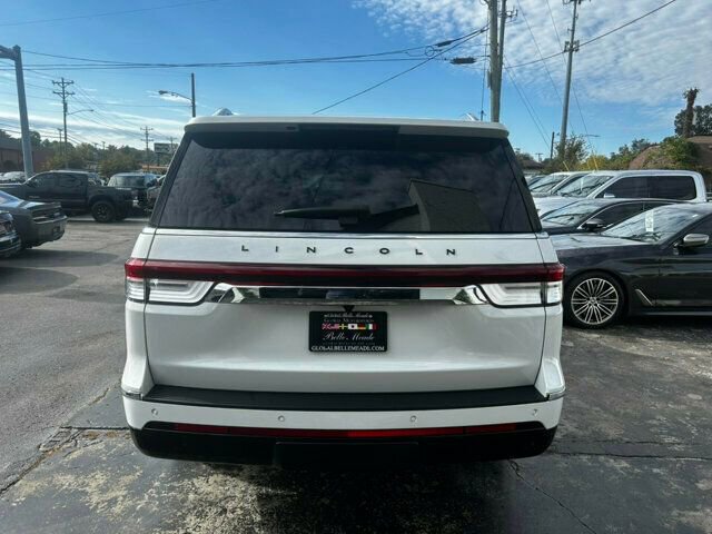 Used 2023 Lincoln Navigator L Black Label image 4
