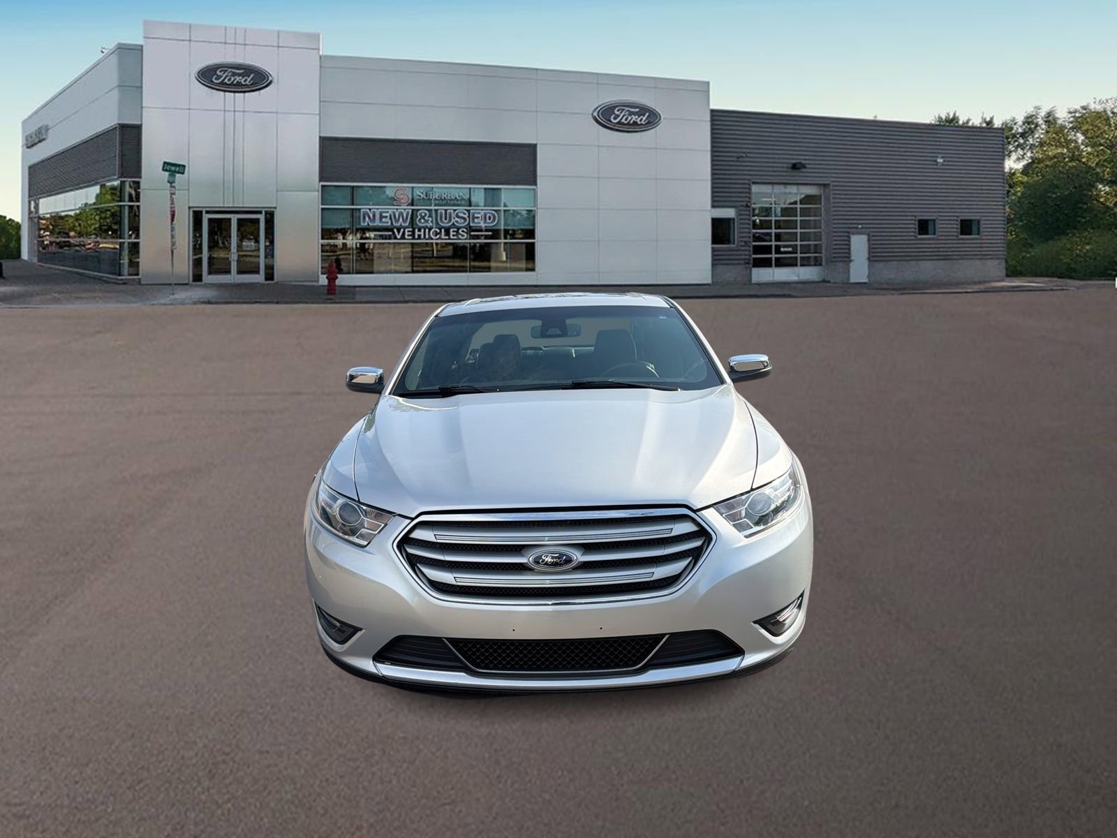 Used 2019 Ford Taurus Limited AWD/4WD image 3