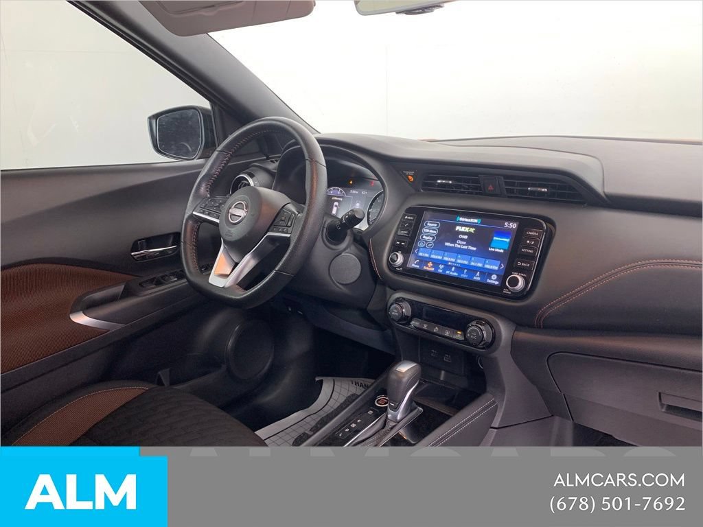 Used 2022 Nissan Kicks SR w/ Interior Electronics Package FWD image 35