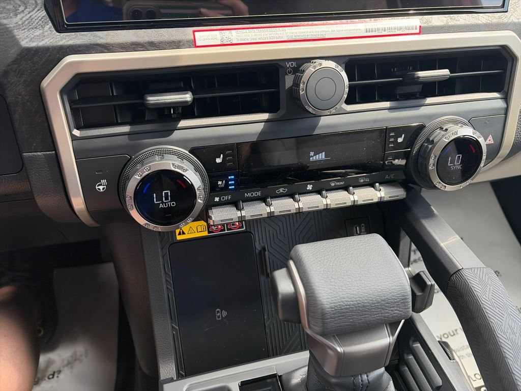 New 2026 Toyota Tacoma Limited AWD/4WD image 22