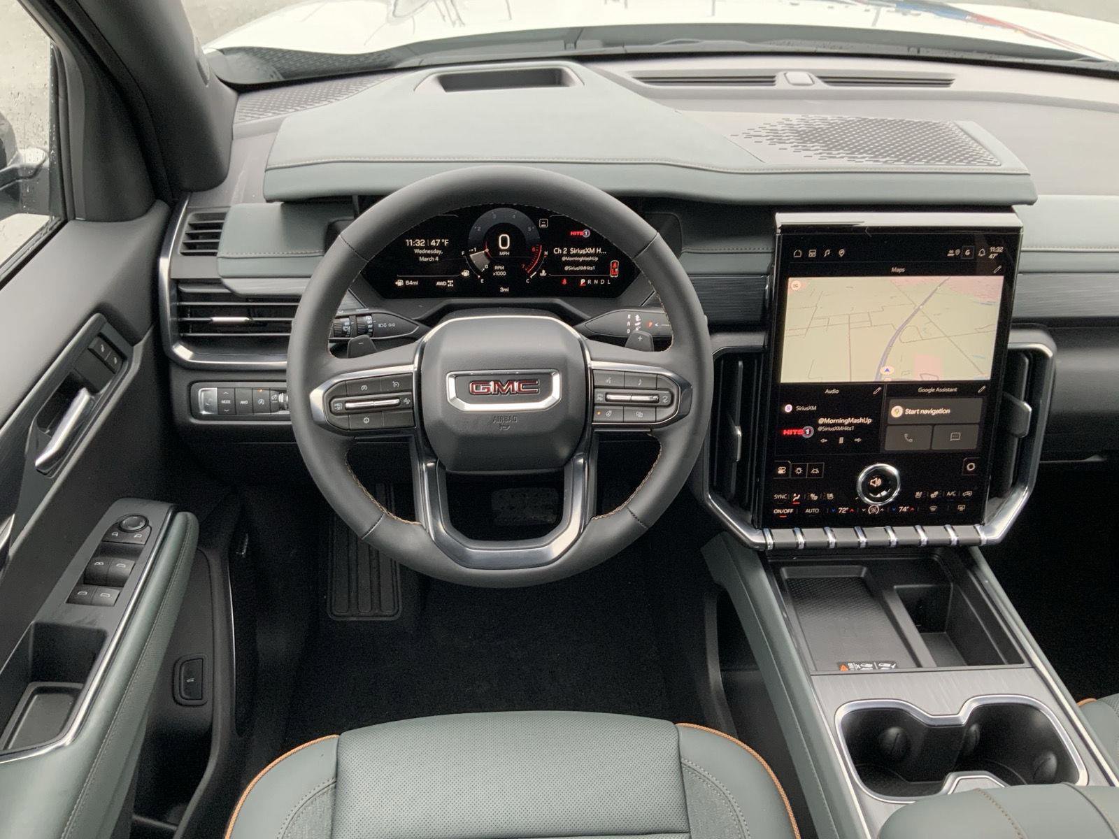 New 2026 GMC Acadia AT4 w/ Luxury Package image 33