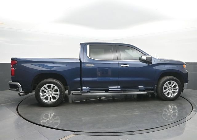 Used 2023 Chevrolet Silverado 1500 LTZ w/ LTZ Convenience Package II AWD/4WD image 6