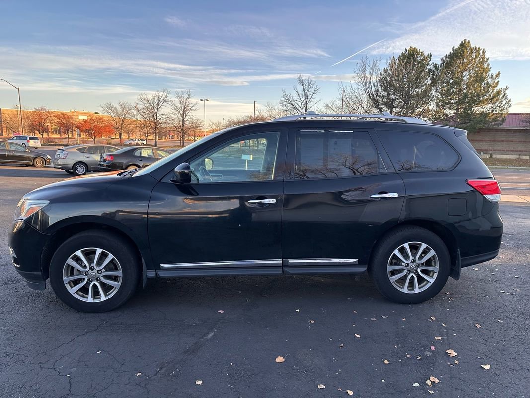 Used 2014 Nissan Pathfinder SL image 6