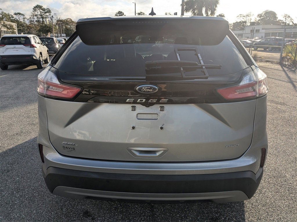 Used 2023 Ford Edge SEL image 5