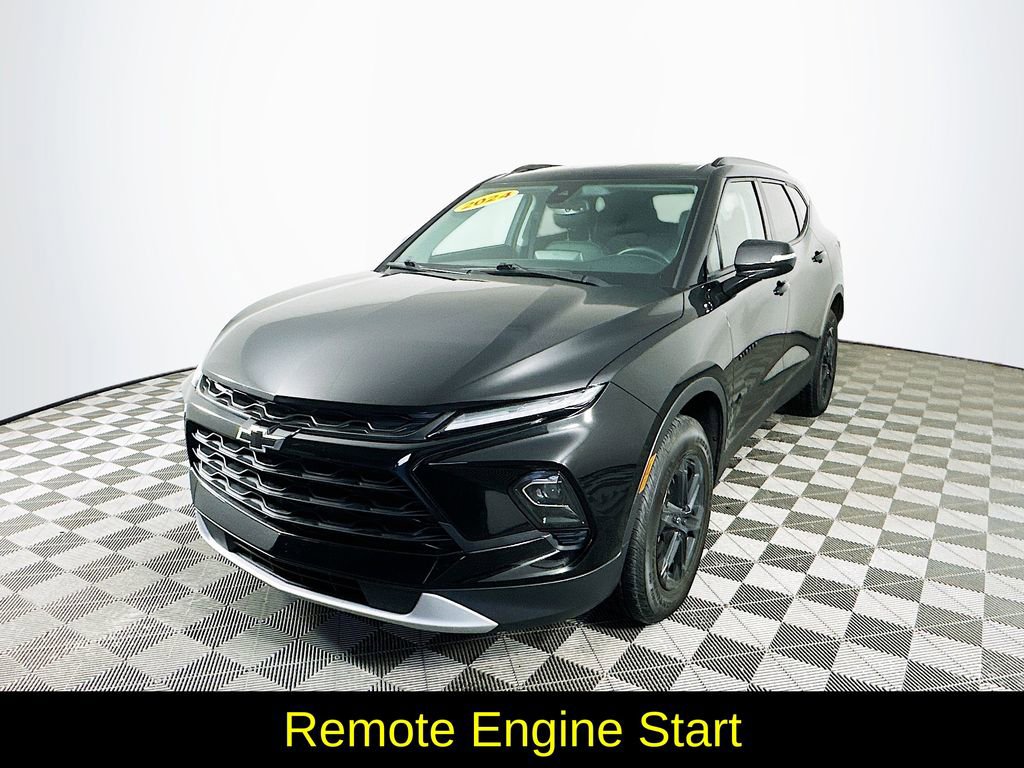 Used 2024 Chevrolet Blazer LT w/ Midnight/Sport Edition image 5