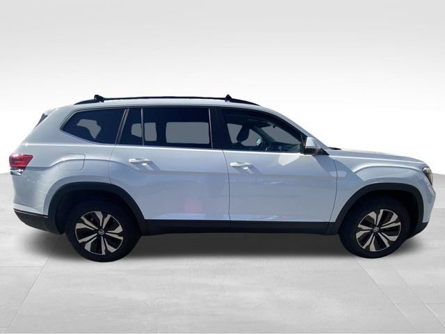 Used 2024 Volkswagen Atlas SE AWD/4WD image 12