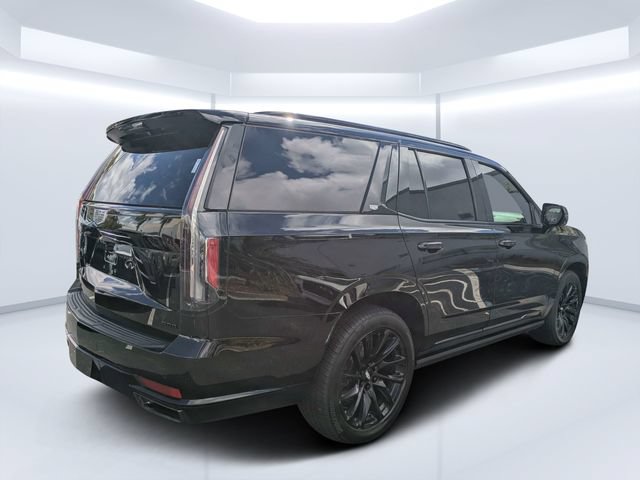 Used 2021 Cadillac Escalade Sport w/ LPO, ONYX Package AWD/4WD image 3