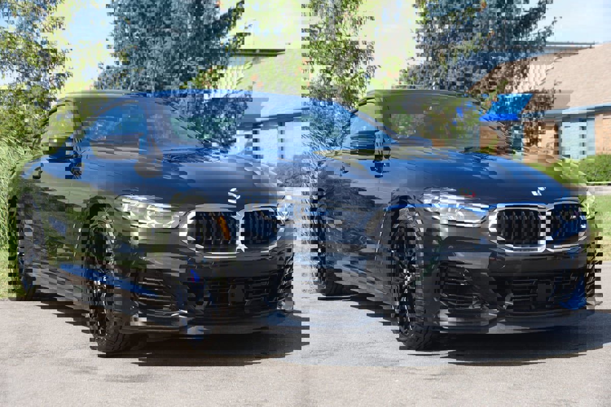 Used 2023 BMW M850i xDrive Coupe image 25