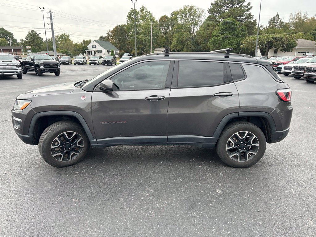 Used 2019 Jeep Compass Trailhawk AWD/4WD image 4