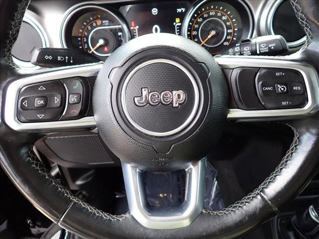 Used 2018 Jeep Wrangler Unlimited Sahara AWD/4WD image 15