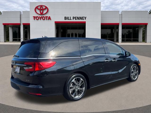 Used 2023 Honda Odyssey Elite image 5