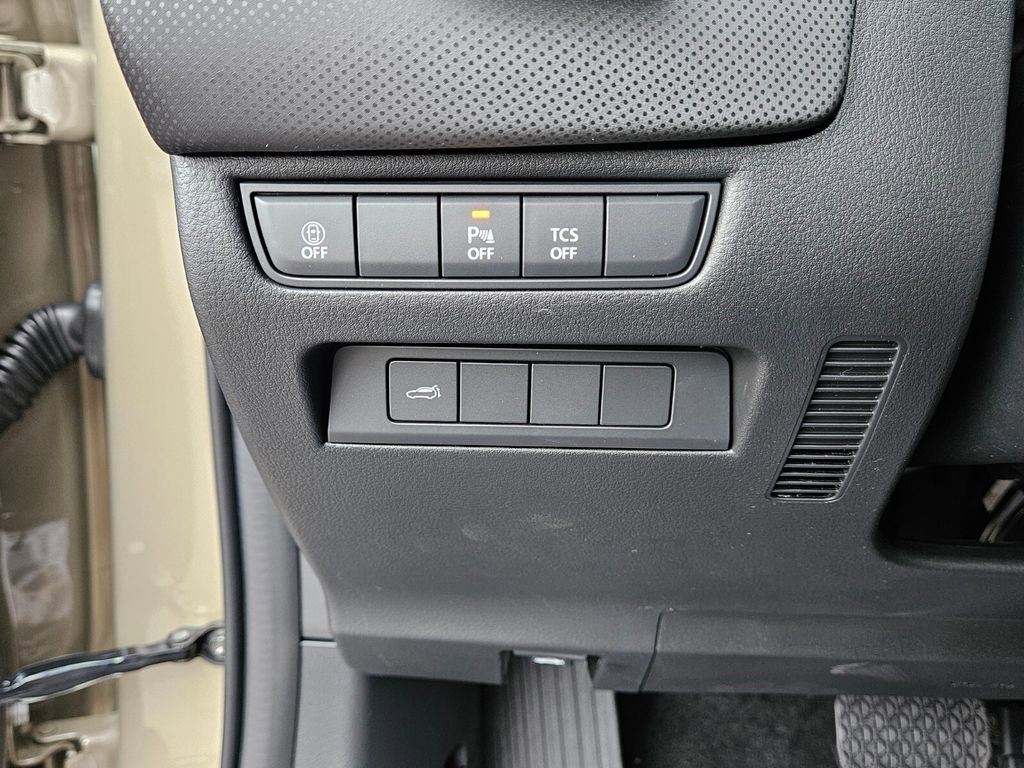 New 2026 MAZDA CX-50 Meridian Edition w/ Weather Package image 27