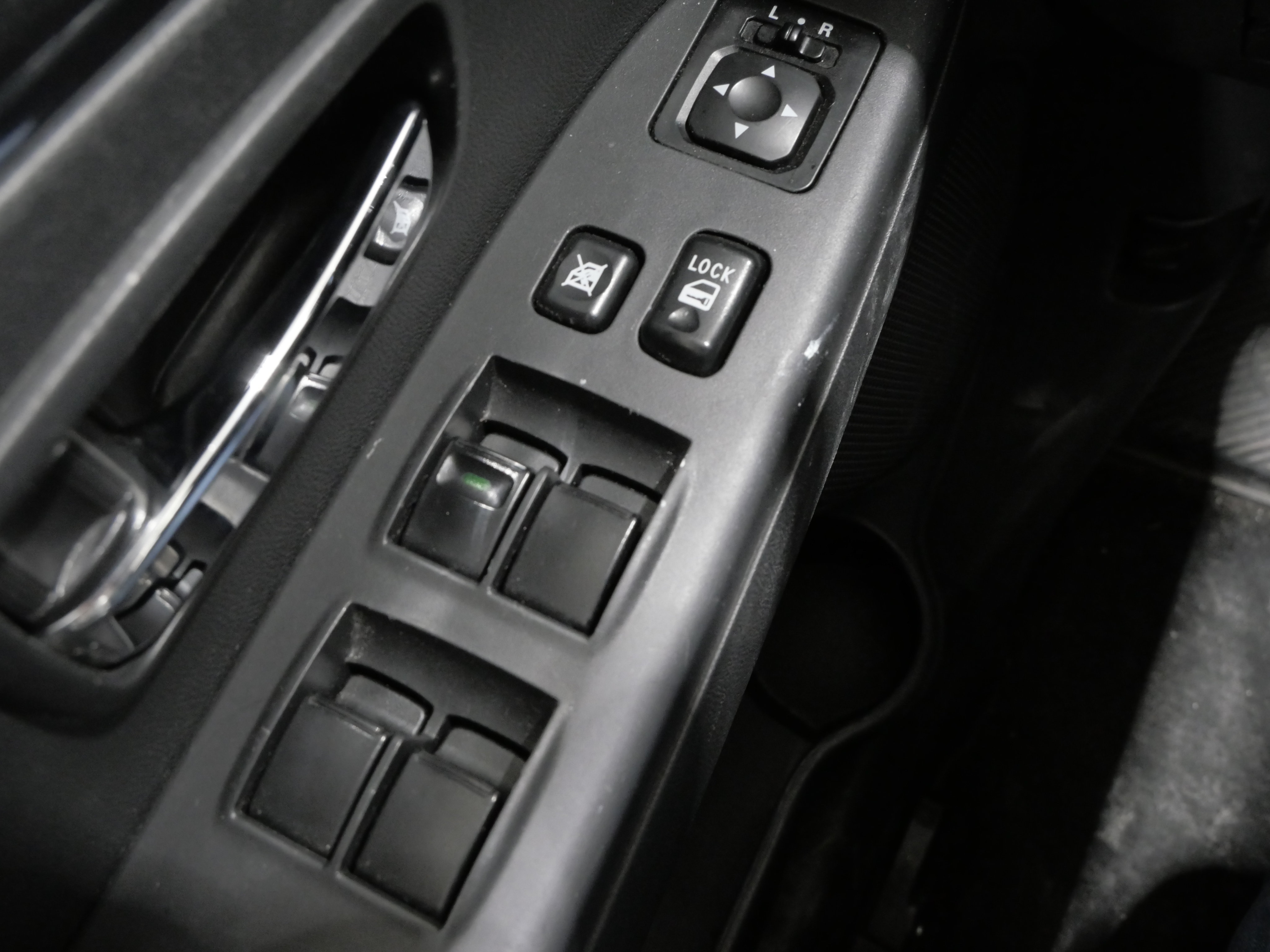 Used 2024 Mitsubishi Outlander Sport ES AWD/4WD image 13
