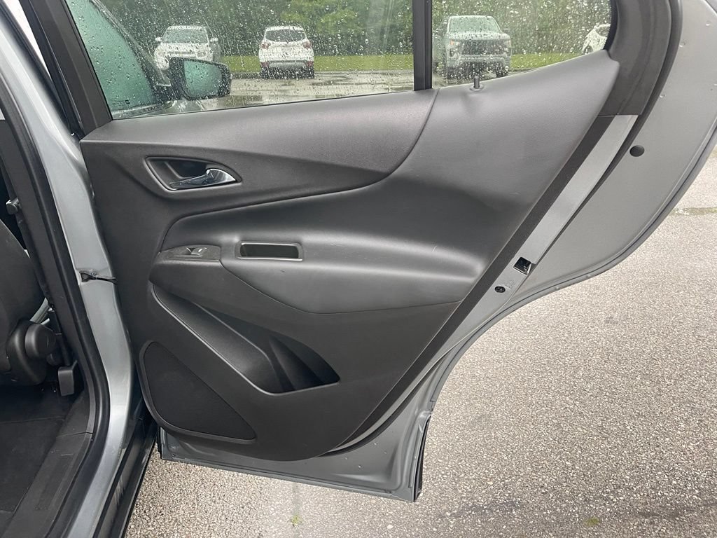 Used 2024 Chevrolet Equinox LT FWD image 18