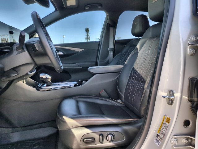 Used 2024 Buick Envista Avenir FWD image 22