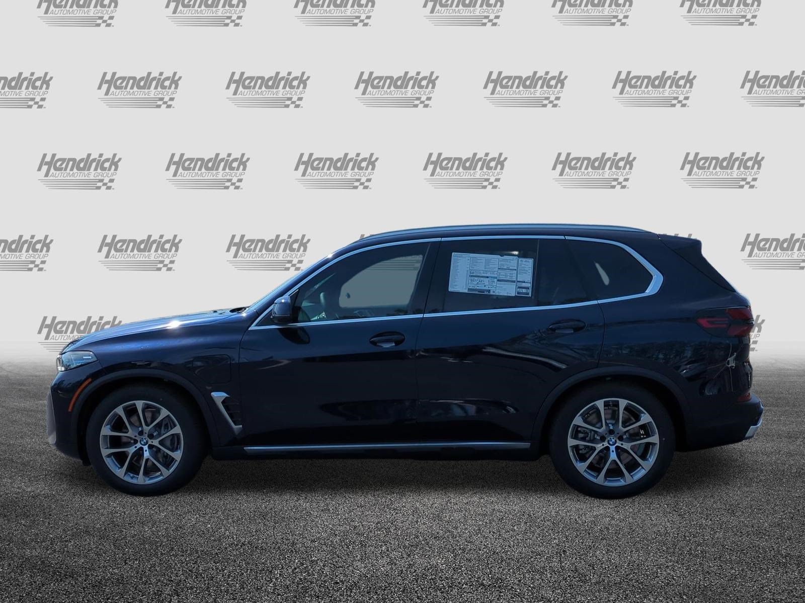 New 2026 BMW X5 M60i AWD/4WD image 6