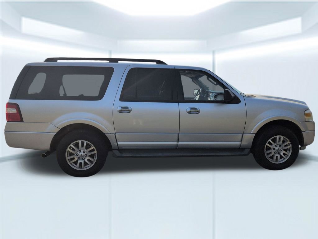 Used 2011 Ford Expedition EL XLT image 17