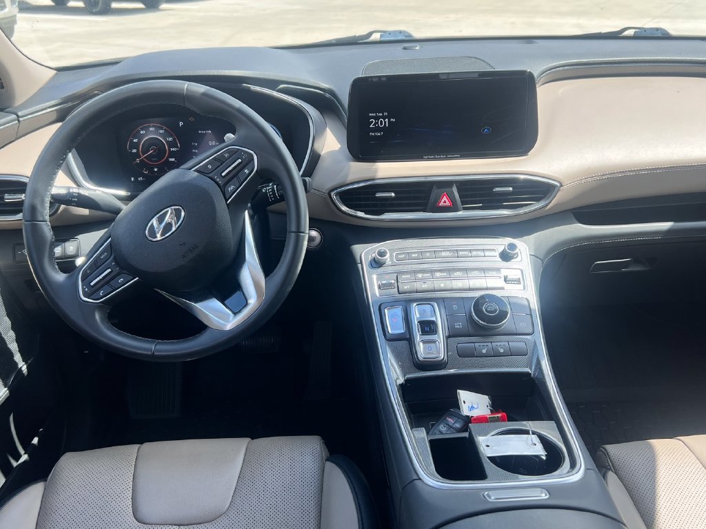 Used 2023 Hyundai Santa Fe SEL w/ Premium Package FWD image 11
