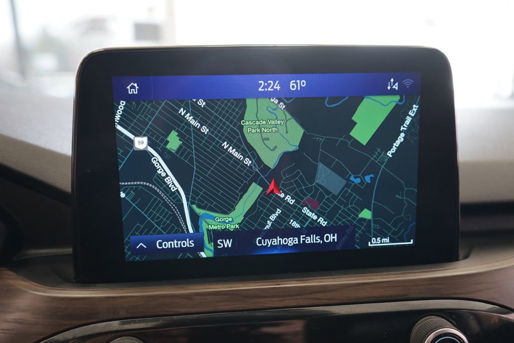 Used 2020 Ford Escape Titanium image 8