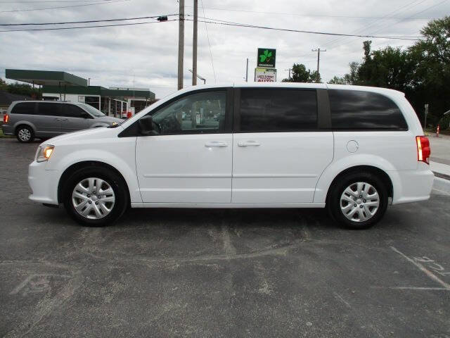 Used 2017 Dodge Grand Caravan SE w/ Power Window Group