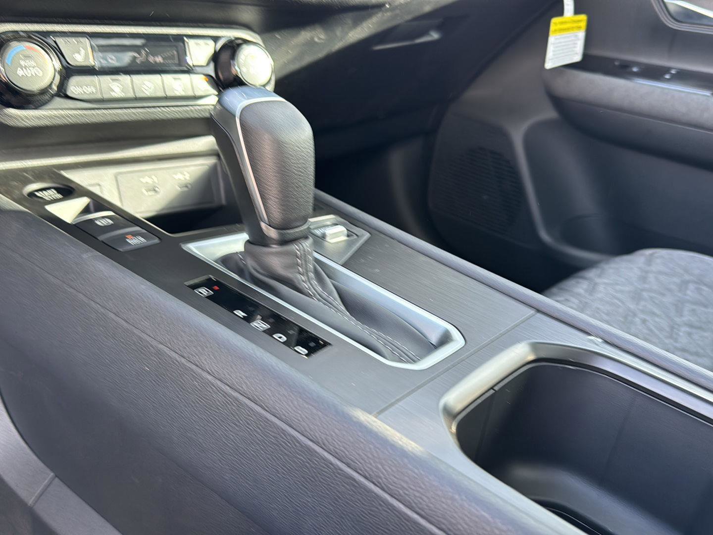 New 2026 Nissan Kicks SV w/ SV Premium Package image 25