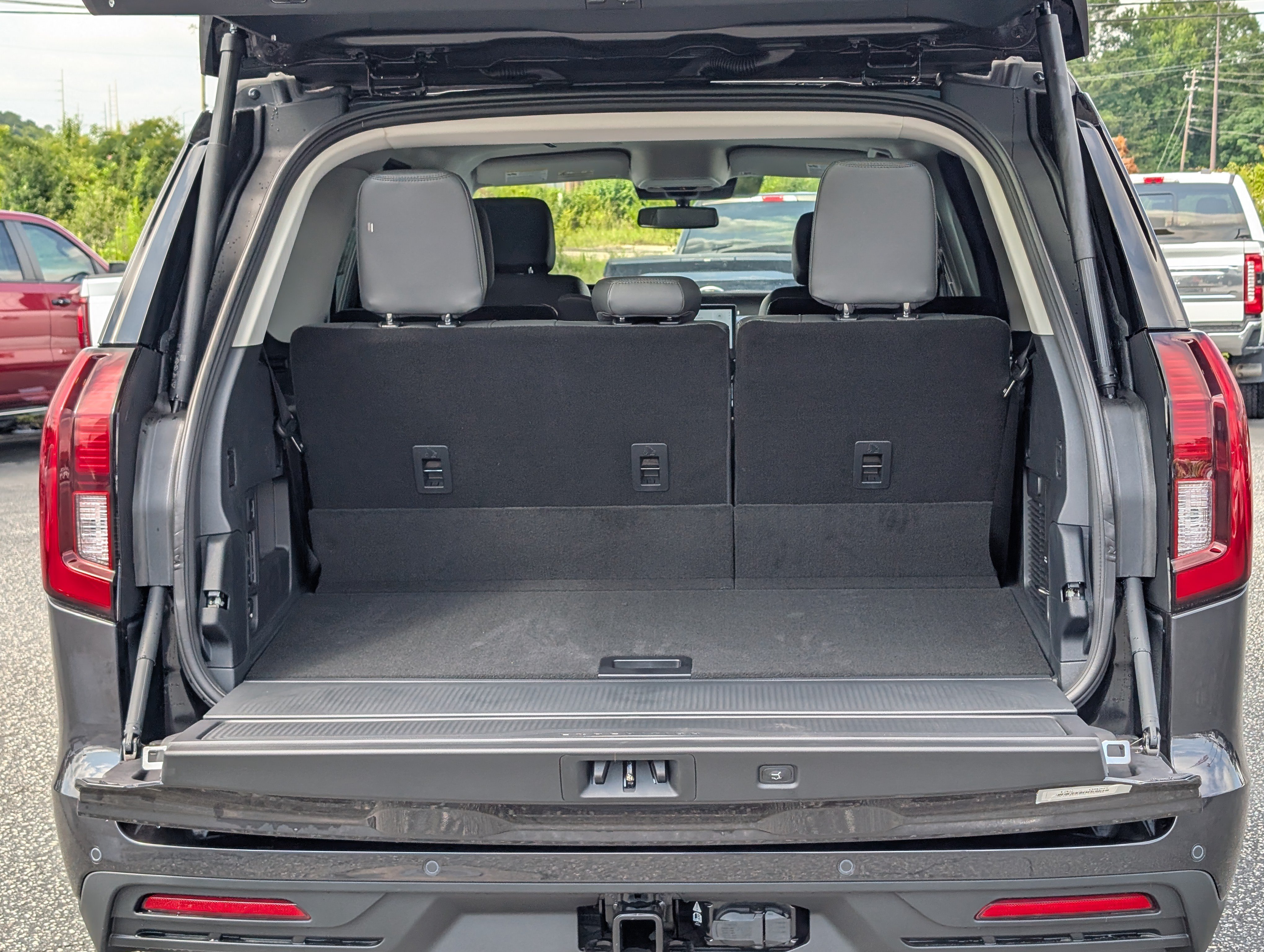 New 2026 Ford Expedition Active RWD image 11