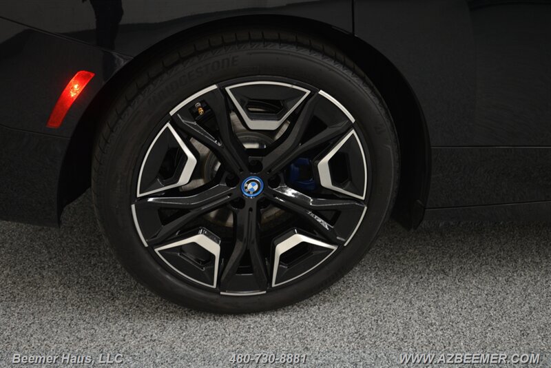 Used 2025 BMW iX M60 AWD/4WD image 48