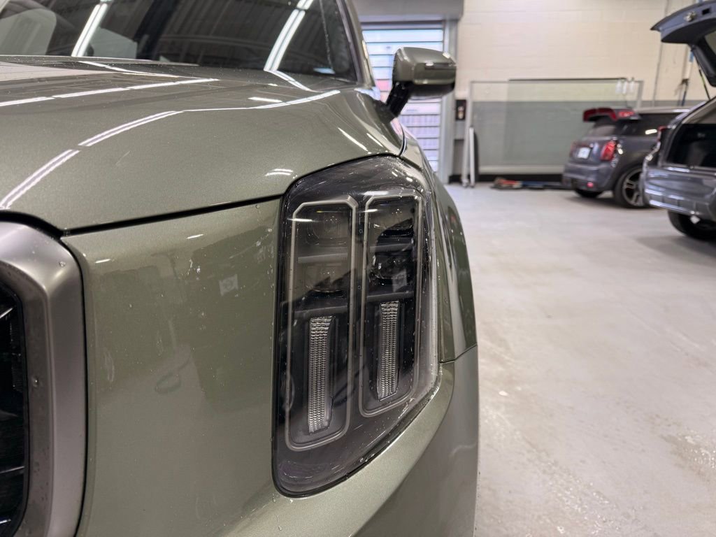 Used 2023 Kia Telluride SX image 9