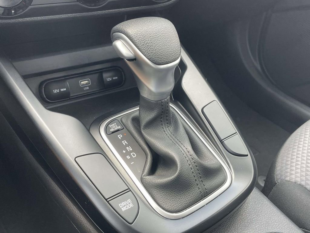 Used 2025 Kia Soul LX w/ LX Technology Package image 19