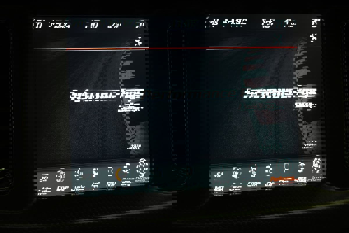 Used 2020 Dodge Charger SRT Hellcat w/ Harman/Kardon Audio Group image 9